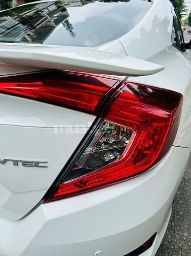 Honda Civic 1.8G Đời 2021 Màu trắng xe nhập Thái 