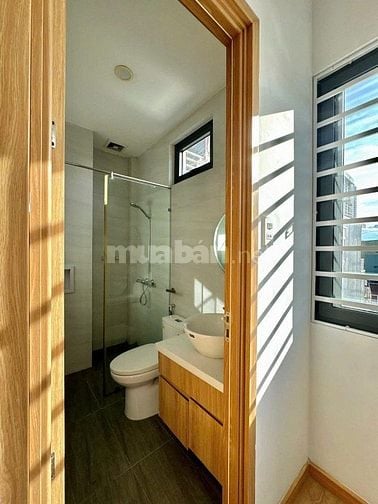 Bán nhà đẹp 3 tầng x 64m2 MT Bàu Hạc 2, gần Nguyễn Hoàng, Thanh Khê 7.