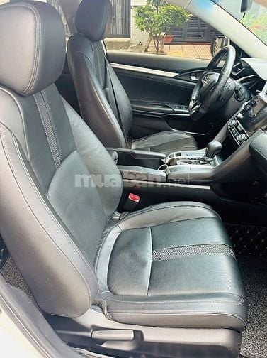 Honda Civic 1.8G Đời 2021 Màu trắng xe nhập Thái 