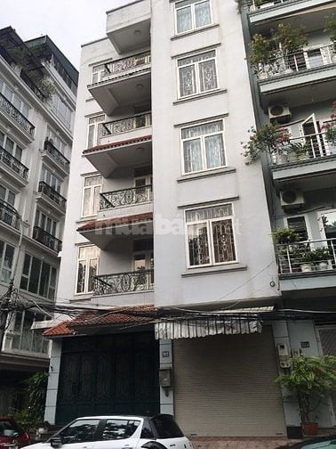 Cho thuê nhà MP căn góc Trung Phụng: 100m2, 3 tầng, thang máy