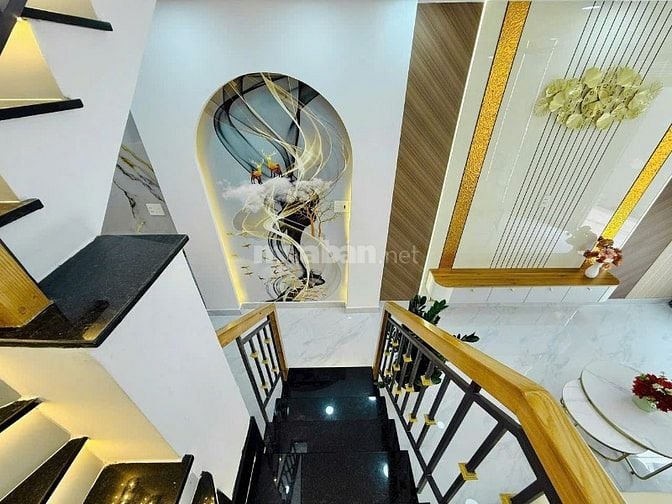 Chính chủ cần bán gấp nhà 3 lầu ngay trung tâm hành chính Biên Hòa