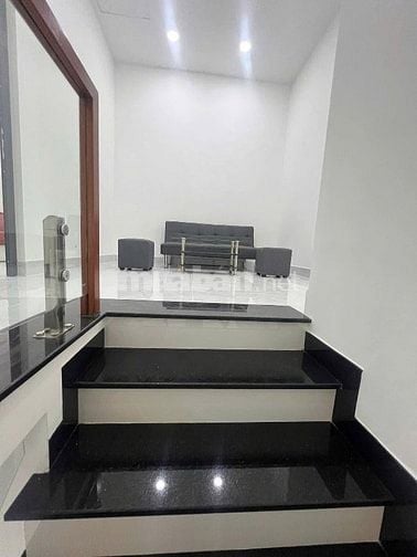 Bán nhà Ecolakes ngang 7m đang sẵn hđ cho thuê 17tr