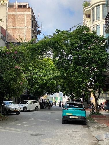 NHỈNH 15 TỶ, 5 TẦNG, 50M MT 4M, DỊCH VỤ LA KHÊ, GARA, ĐƯỜNG Ô TÔ THÔNG