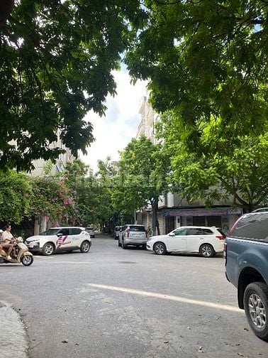 NHỈNH 15 TỶ, 5 TẦNG, 50M MT 4M, DỊCH VỤ LA KHÊ, GARA, ĐƯỜNG Ô TÔ THÔNG