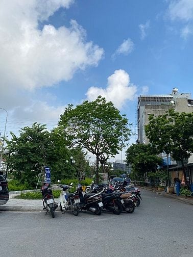 NHỈNH 15 TỶ, 5 TẦNG, 50M MT 4M, DỊCH VỤ LA KHÊ, GARA, ĐƯỜNG Ô TÔ THÔNG