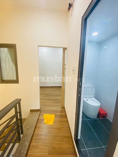 Bán nhà rộng đẹp (4,6x10,5) 1005/21 NGUYỄN KIỆM P3 Gò Vấp (Bv175)