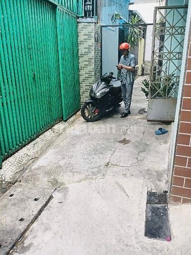 Bán nhà rộng đẹp (4,6x10,5) 1005/21 NGUYỄN KIỆM P3 Gò Vấp (Bv175)