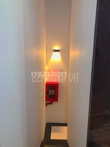 Khách sạn 666 3 Tháng 2, Q10. DT 4.6x22m, 7 tầng giá 25.5 tỷ