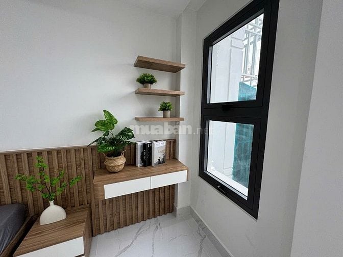 Bán nhà chính chủ mới xây 100% giáp Bình Thạnh