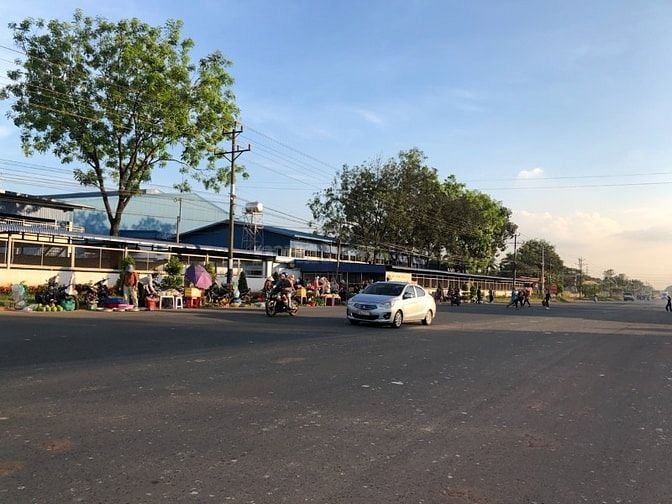BÁN LỖ 1006M2 SHR NGAY THỊ XÃ ĐƯỜNG 18M SÁT CHỢ GIÁ 130TR