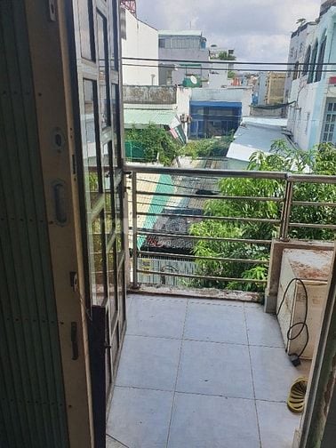 PHÒNG CÓ BAN CÔNG, MÁY LẠNH, MẶT TIỀN HOÀNG XUÂN NHỊ
