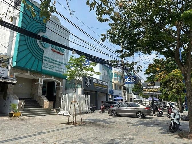 Bán tòa nhà mặt tiền An Phú, Thủ Đức – thang máy – kinh doanh đỉnh