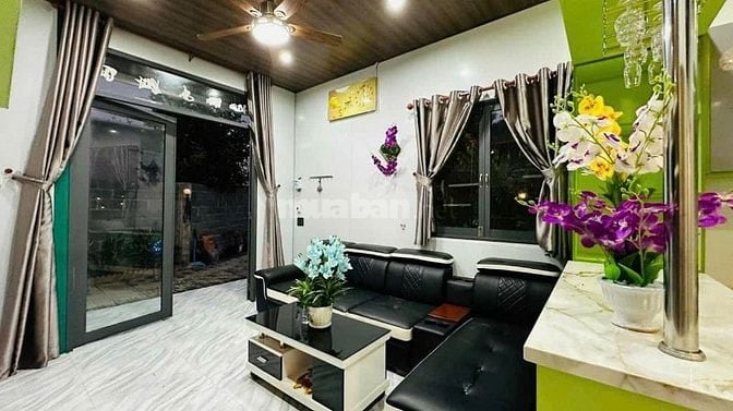Bán gấp Nhà vườn 200m2 chỉ 950tr. cách VX An Lạc 1km,vào TT T.phố 10p