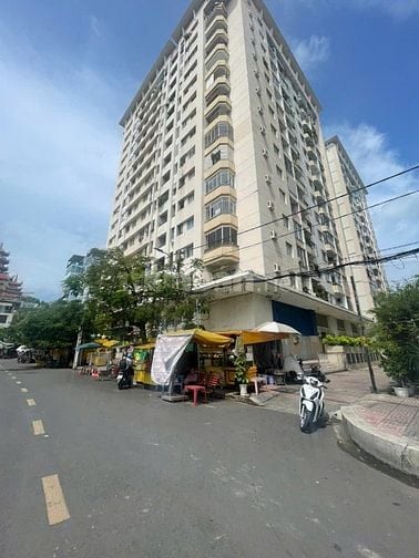 Toà nhà 2mt siêu VIP quận 10 nhỉnh 7 tỷ 2 xe hơi tránh nhau 