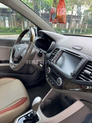 Cần bán Kia Morning S 2018 màu trắng siêu đẹp, nhìn là mê.