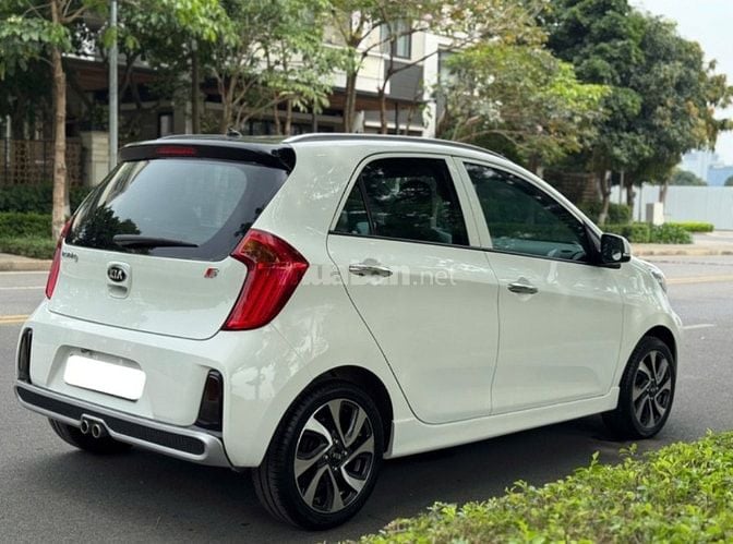 Cần bán Kia Morning S 2018 màu trắng siêu đẹp, nhìn là mê.
