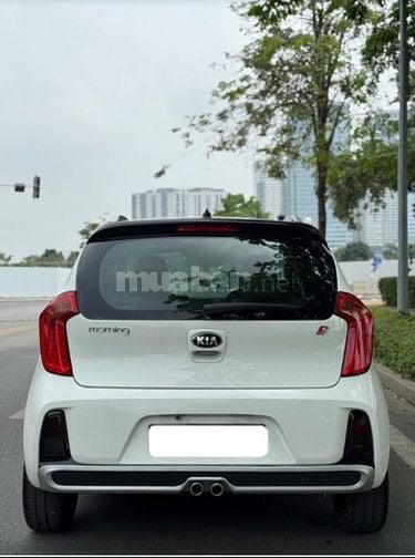 Cần bán Kia Morning S 2018 màu trắng siêu đẹp, nhìn là mê.