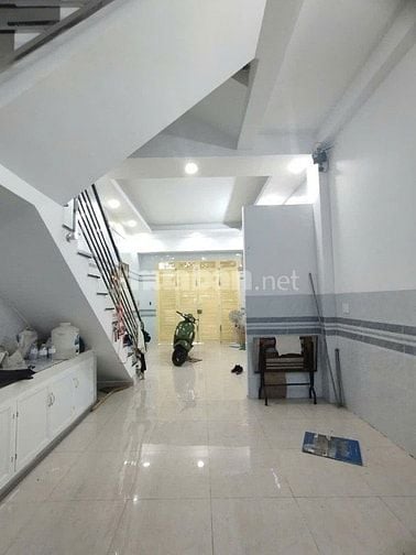 TÉ XỈU ! NHÀ BÁN MTKD NGUYỄN VĂN LUÔNG P10 Q6 (4,2X15) 2 LẦU CHỈ 12 TỶ