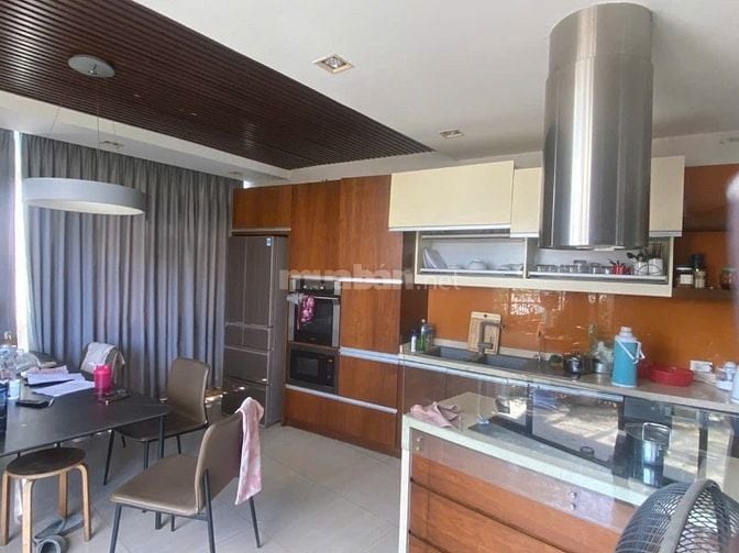 BÁN TOÀ NHÀ MẶT PHỐ TRẤN VŨ,BA ĐÌNH,131M,73 TỶ 