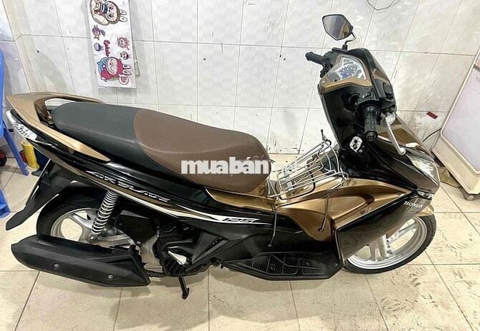 ab đồng đen 2013 chất xe còn quá đẹp !