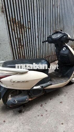 Xe lead 2010 máy chất êm