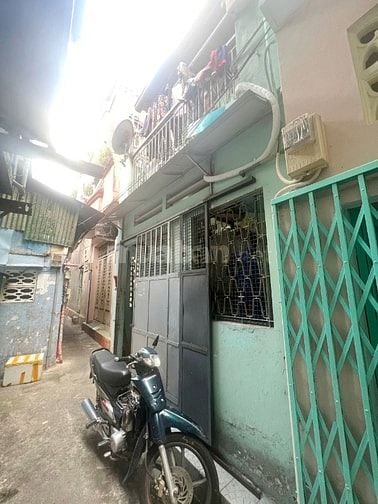 Nhà 2 tầng 3 mặt hẻm sát đường Phan Văn Trị P7Q5. Giá 5.4 tỷ TL