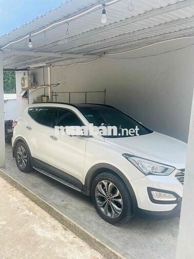 Hyundai Santa Fe 2013 2.4L 4WD - 90000 km