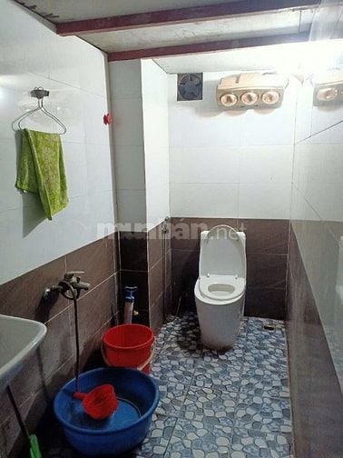 Bán nhà cấp 4 52m chính chủ trong ngõ Âu cơ khu Vườn Đào Nhật Tân
