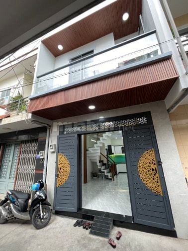 Nhà HXH Đường Tỉnh Lộ 10 nhà mới 100% dt 31m2, 2 tầng giá 3.75 tỷ