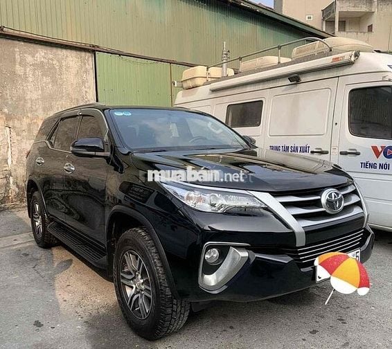 Toyota Fortuner 2020 máy dầu số sàn