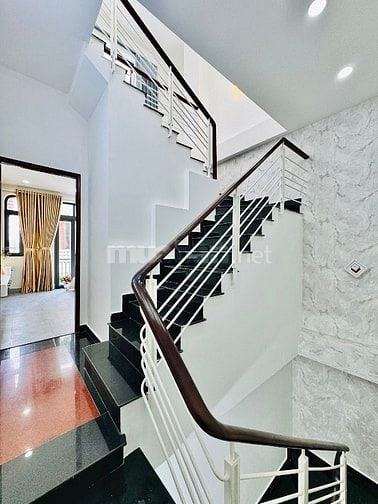 Nhà tuyệt đẹp 4 Lầu CAO CẤP hẻm xe hơi 5m Phạm Văn Chiêu, P14, Q.Gò Vấ