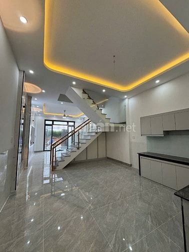  BÁN NHÀ NGAY ỦY BAN PHƯỜNG TÂN TRIỀU,SỔ RIÊNG THỔ CƯ,CHỈ CẦN 700TRIỆU