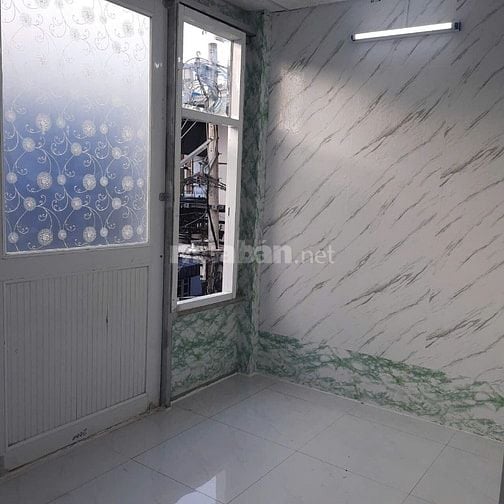 Nhà Đường Số 8, 30m2, Có Máy Lạnh, chỉ có 3.5Tr