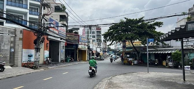 Cho thuê nhà mặt tiền An Dương Vương, P.10, Q.6 giá 33tr