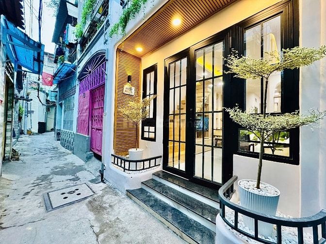 Nhà tuyệt đẹp CAO CẤP góc 2 mặt hẻm Quốc Lộ 13, P26, Q.Bình Thạnh.