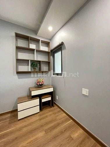 Chung cư Ruby,p15,Tân Bình: 2p ngủ, 2wc, 10tr/th