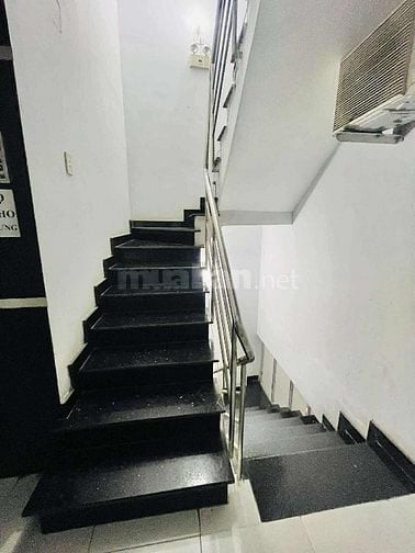 TOÀ CHDV - DOANH THU 170 TRIỆU THÁNG - 170M2 - 51P KHÉP KÍN