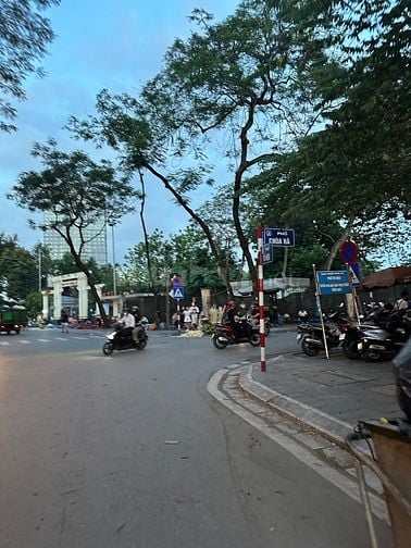 CHÍNH BÁN 110m2, PHỐ TÔ HIỆU, CẦU GIẤY, HÀ NỘI