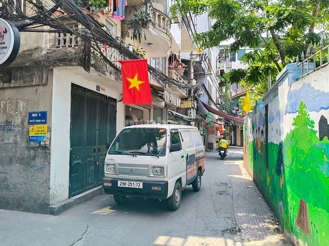 Bán nhà 5 tầng lô góc xây mới full nội thất gần mặt phố Hồ Tùng Mậu 
