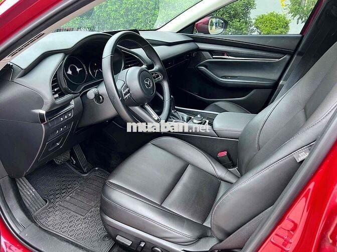 Cần bán xe mazda 3 siêu lướt