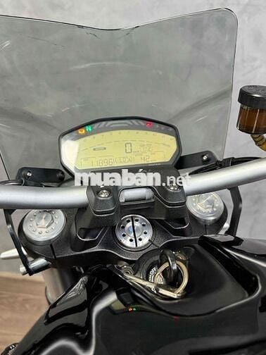 Monster 821 Siêu keng