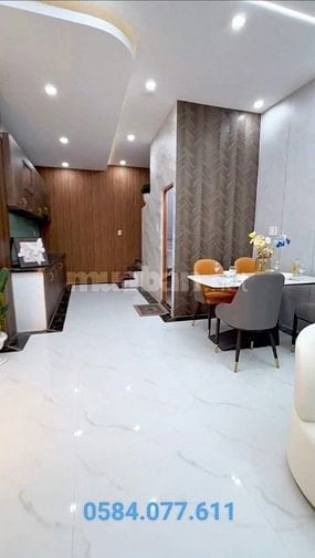 Nhà SHR 4x16, tổng 650 tr không phát sinh. Cách V. Xoay An Lạc 1km