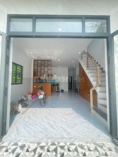 Ngộp ngân hàng bán gấp căn nhà hoàn công đầy đủ chợ Bà Điểm 1 tỷ 050