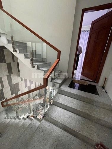 BÁN NHÀ TÂN PHÚ-4 TẦNG-HXT TẬN NHÀ-CHỈ NHỈNH 7 TỶ