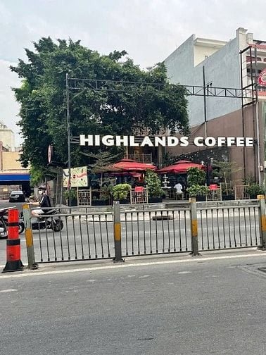 Cho Thuê Góc 2MT Luỹ Bán Bích, Phường Hoà Thạnh, Quận Tân Phú - 12x45m