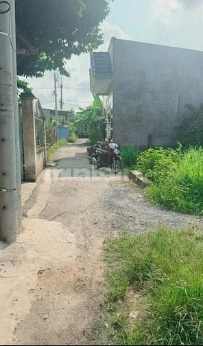 GẤP - CHÍNH CHỦ CẦN RA ĐI LÔ ĐẤT 115M2 TẠI BÌNH MỸ CỦ CHI GIÁ CHỈ 890T
