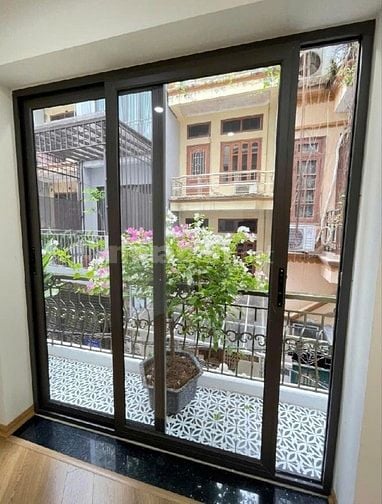 Bán nhà đẹp phố Nguyễn An Ninh, DT 62 m2, ô tô đỗ cửa, thang máy 
