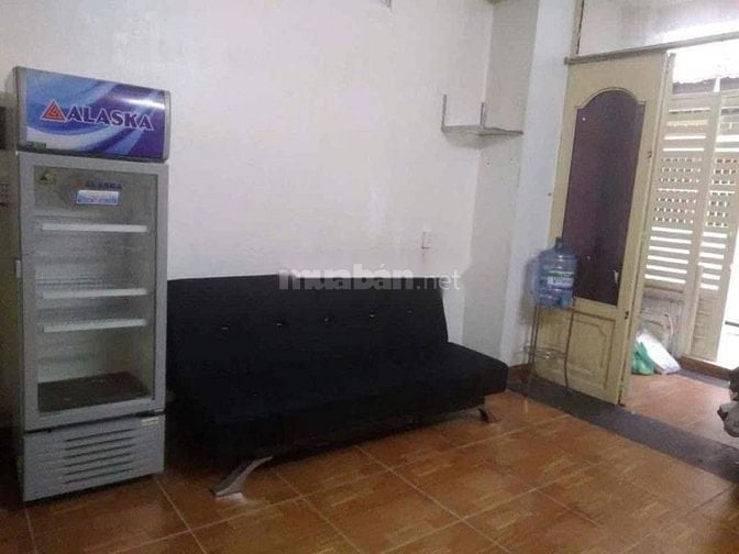 Cho thuê nhà hẻm 2m (XM)Tôn Đản, P.15, Q.4 giá 7tr