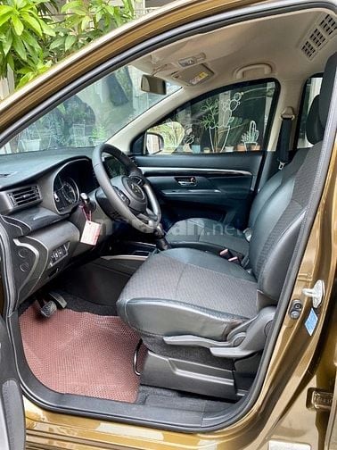 Xe 7 chổ số tự động Suzuki XL7 đăng ký 2022 nhập khẩu, gia đình 1 chủ 