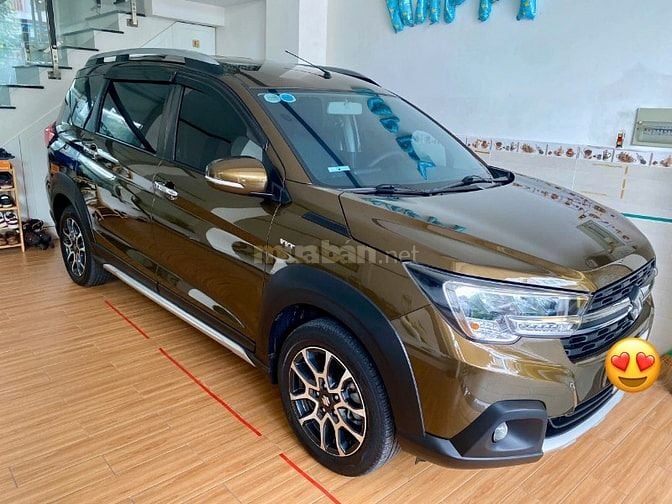 Xe 7 chổ số tự động Suzuki XL7 đăng ký 2022 nhập khẩu, gia đình 1 chủ 